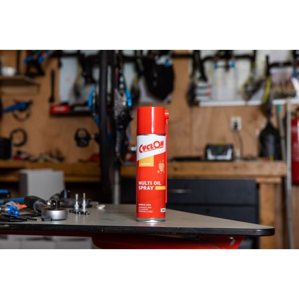 Multiolie spray cyclon 250 ml