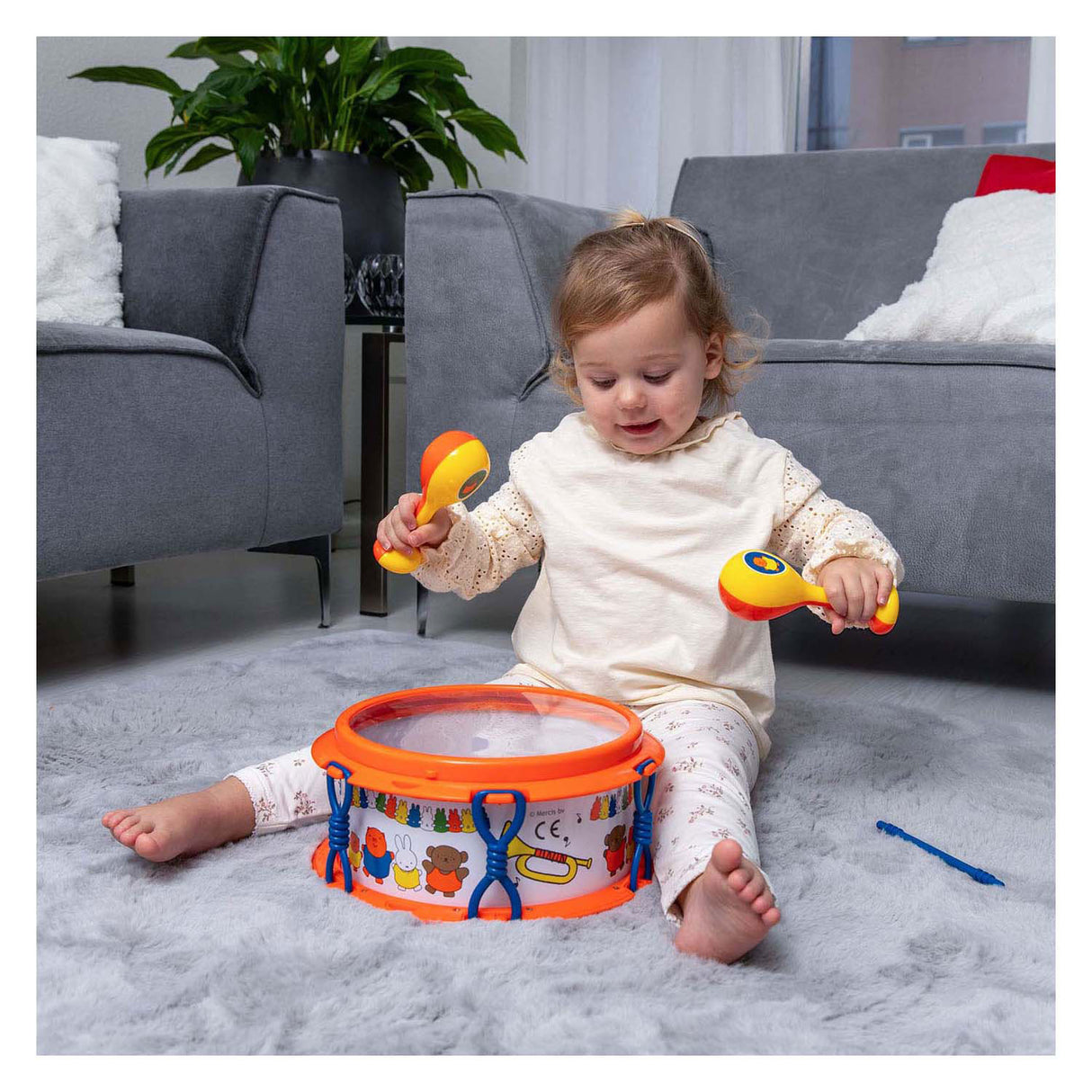 Rubo legetøj Miffy musiksæt - tamburin - tromme - klapper - maracas - legetøjsinstrumenter