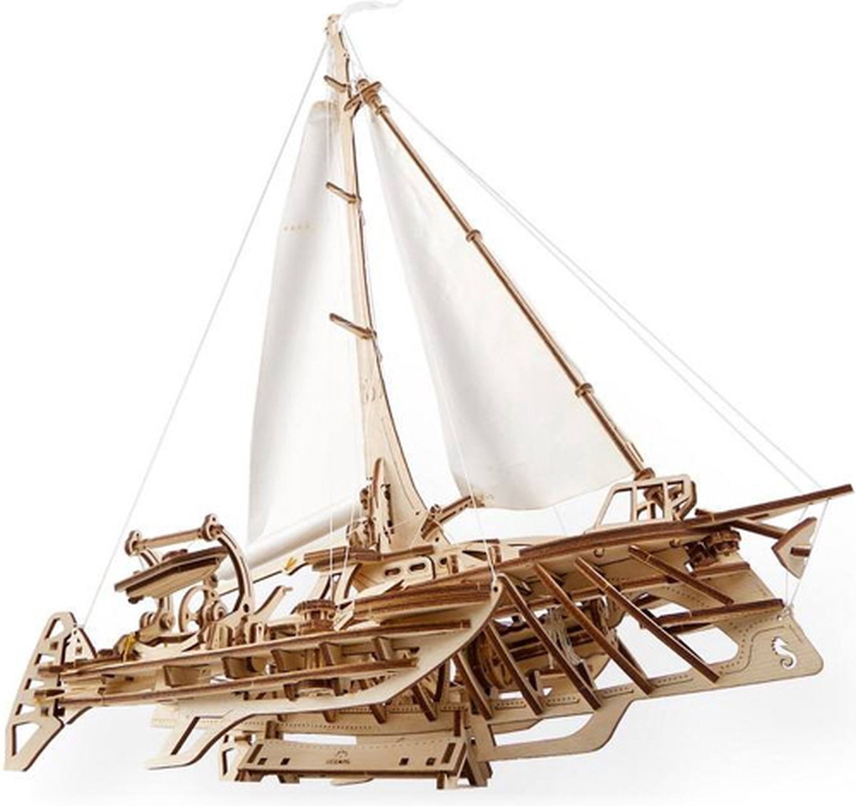 Ugears træ 3D model - trimaran merihobus