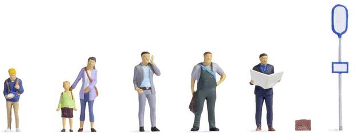 Noch 36246 n ved busstoppestedet figurerer færdig model