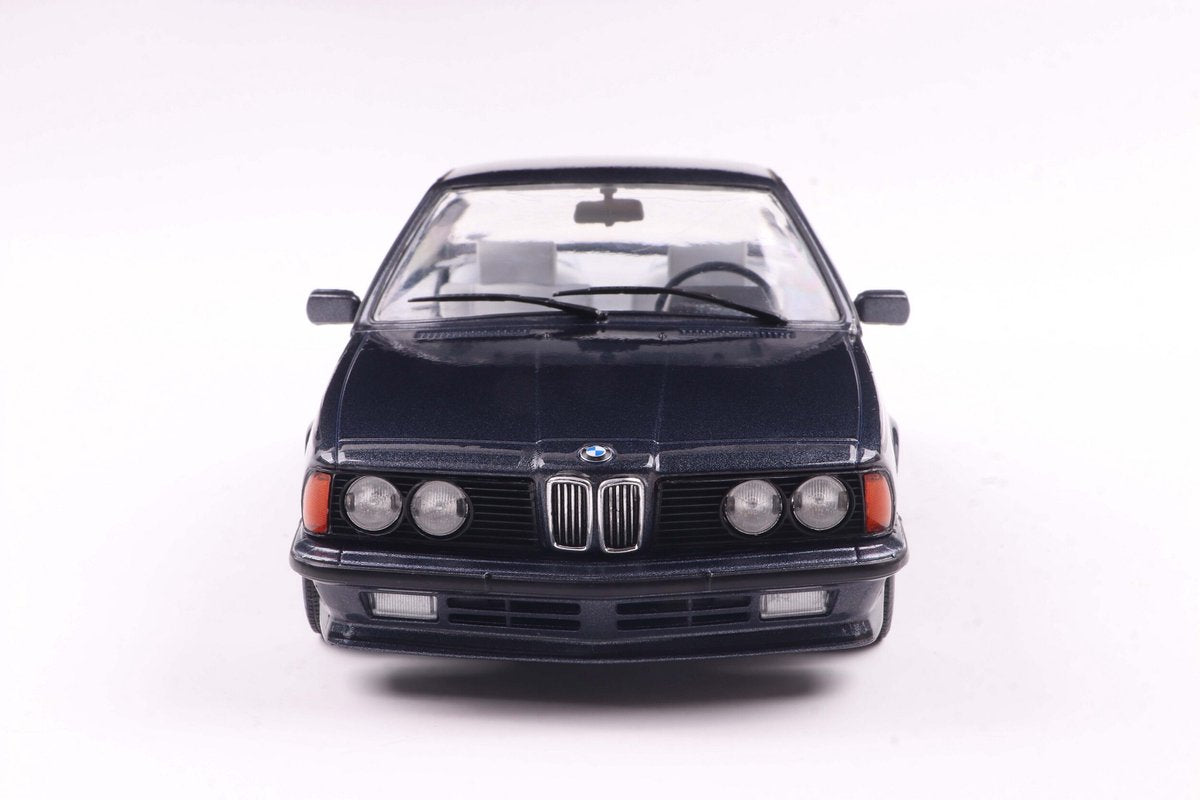 Solido 1 18 BMW 635 CSI - 1984, macau blå