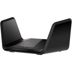 Netgear Nighthawk Tri-Band AX8 8-Stream AX6600 WiFi 6 router (sort)