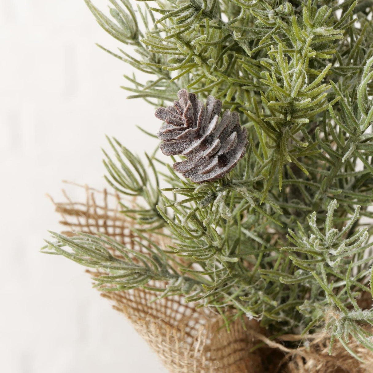 Boltze home kunstigt juletræ i jutepose fyrretræ ã˜15xh51cm