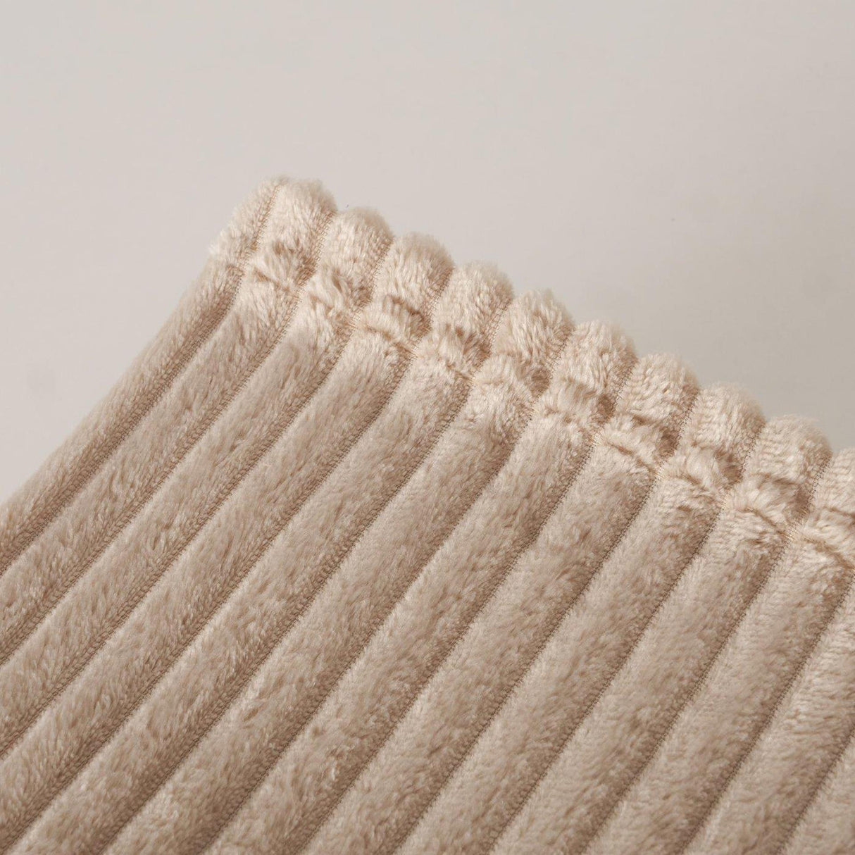 Boltze boligtæppe hygge beige 180x130cm