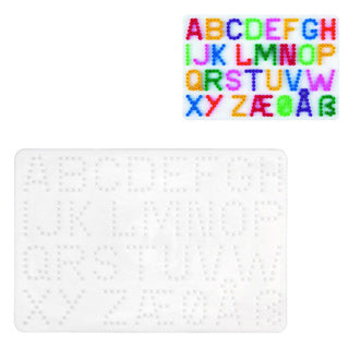 Hama strygeperler, bundpladebogstaver hvid