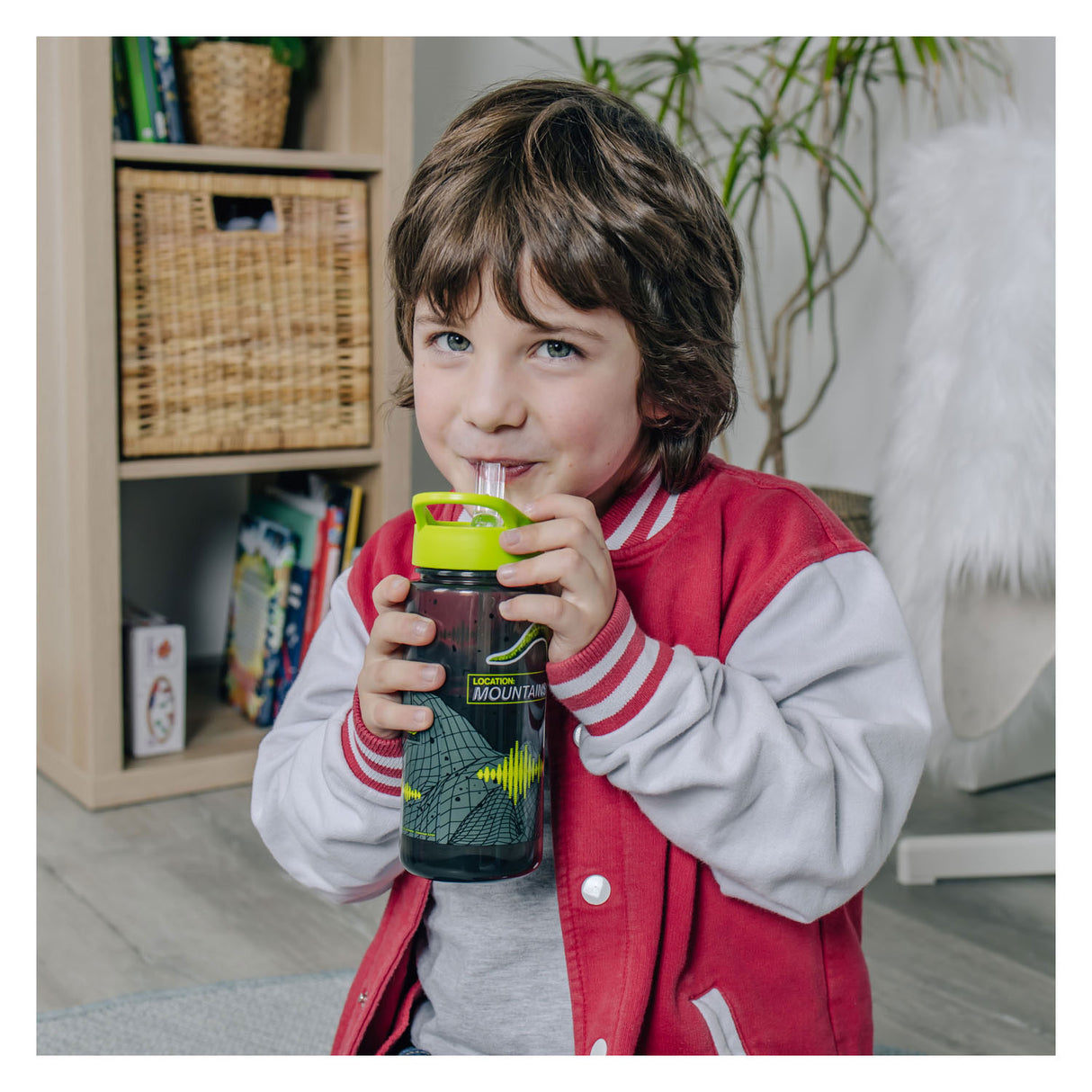 Umærket sans marque jurassic verdens drikkekop 500ml