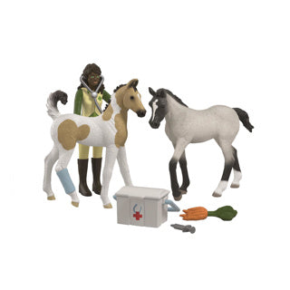 Schleich hesteklub sarahs førstehjælpskasse 42777