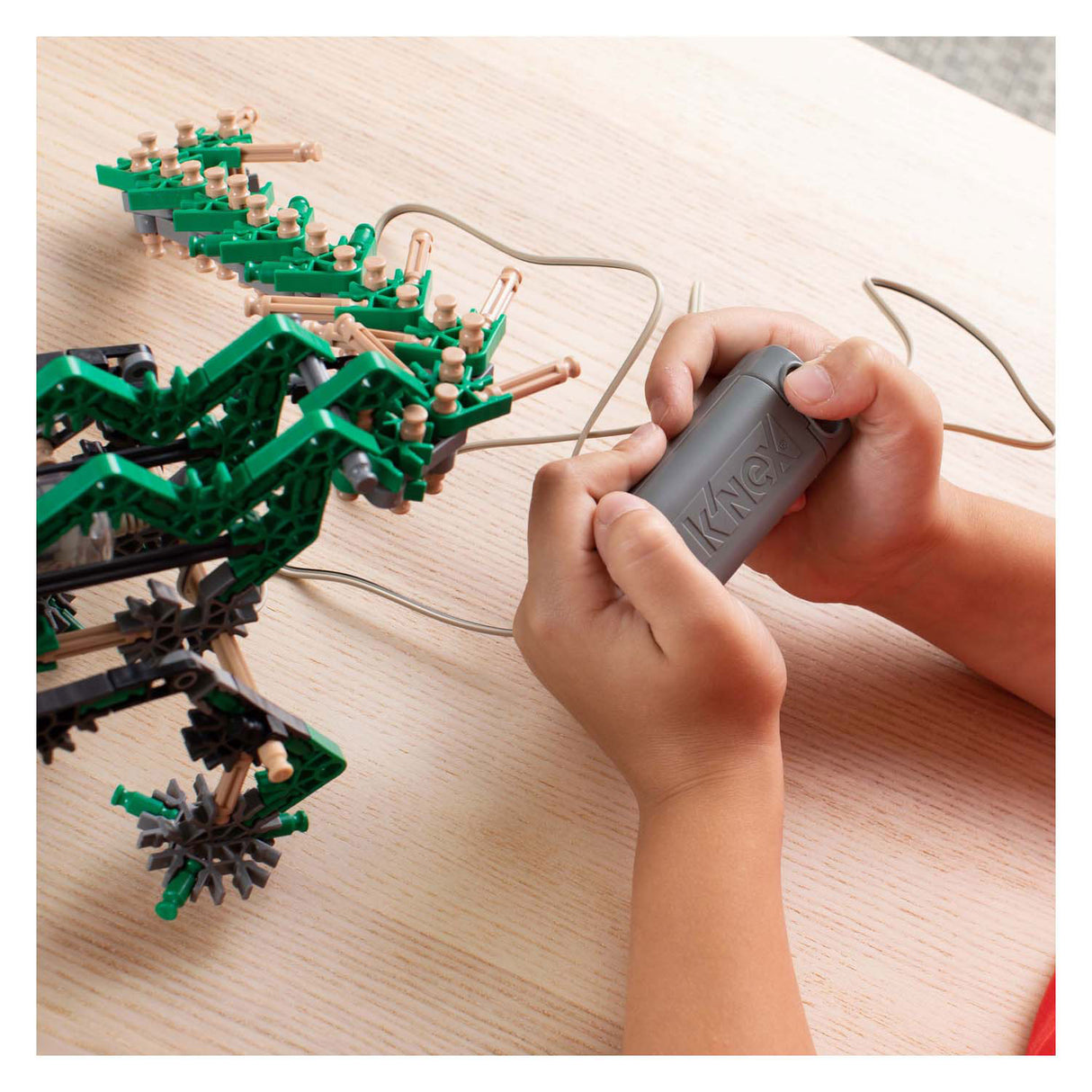 K'nex knexosaurus rex med motor, 255 stk.