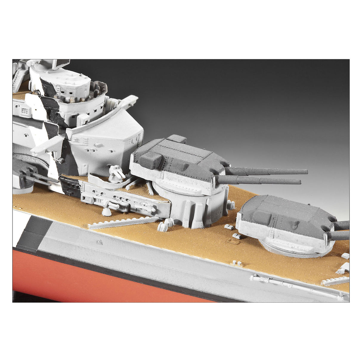 Revell slagskib bismarck - 1:700
