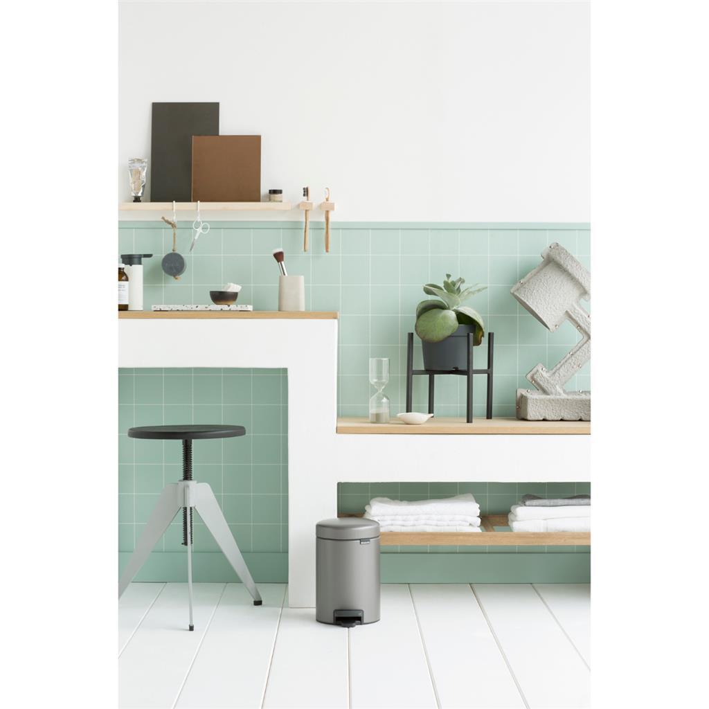 Brabantia newicon pedalspand 3l platin
