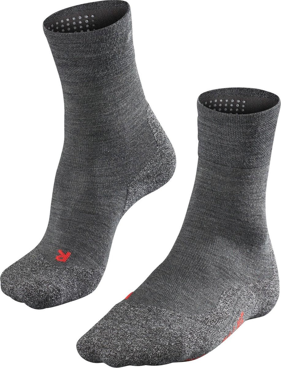 Falke tk2 følsomme anti-blister tykt uld funktionsmateriale gåstrømper herre sorte - str. 39-41