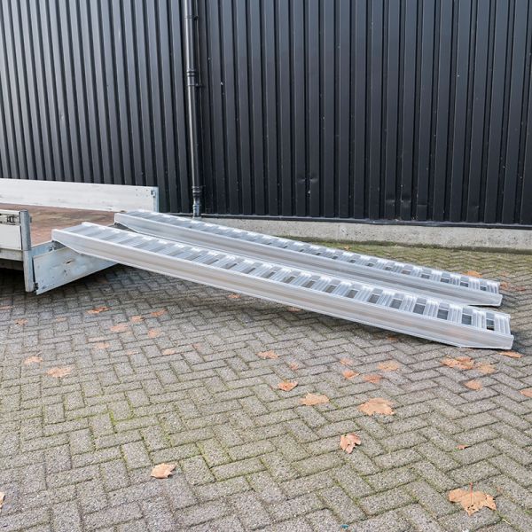 Rampebrætstykke 350 cm 2500kg.