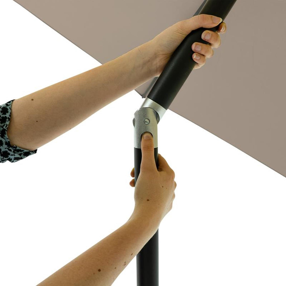 Madison parasol mykanos push-up 250cm salviegrøn