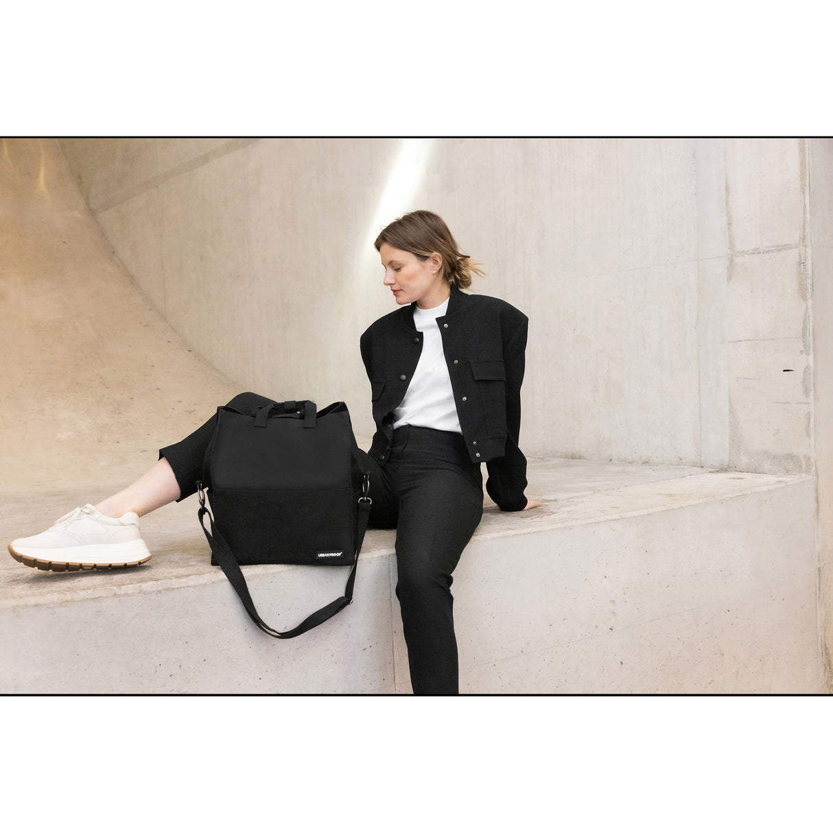 Dutchperfect urbanproof bæretaske city tote genanvendt 22l sort