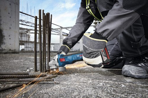 Bosch blå gws 18v-11 akku vinkelsliber | 125 mm | ekskl. batterier og oplader i l-boxx - 06019n4102