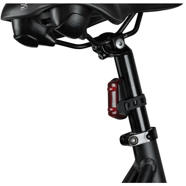 CA0506A AXA DWN DWN USB BACK TAVER LYS
