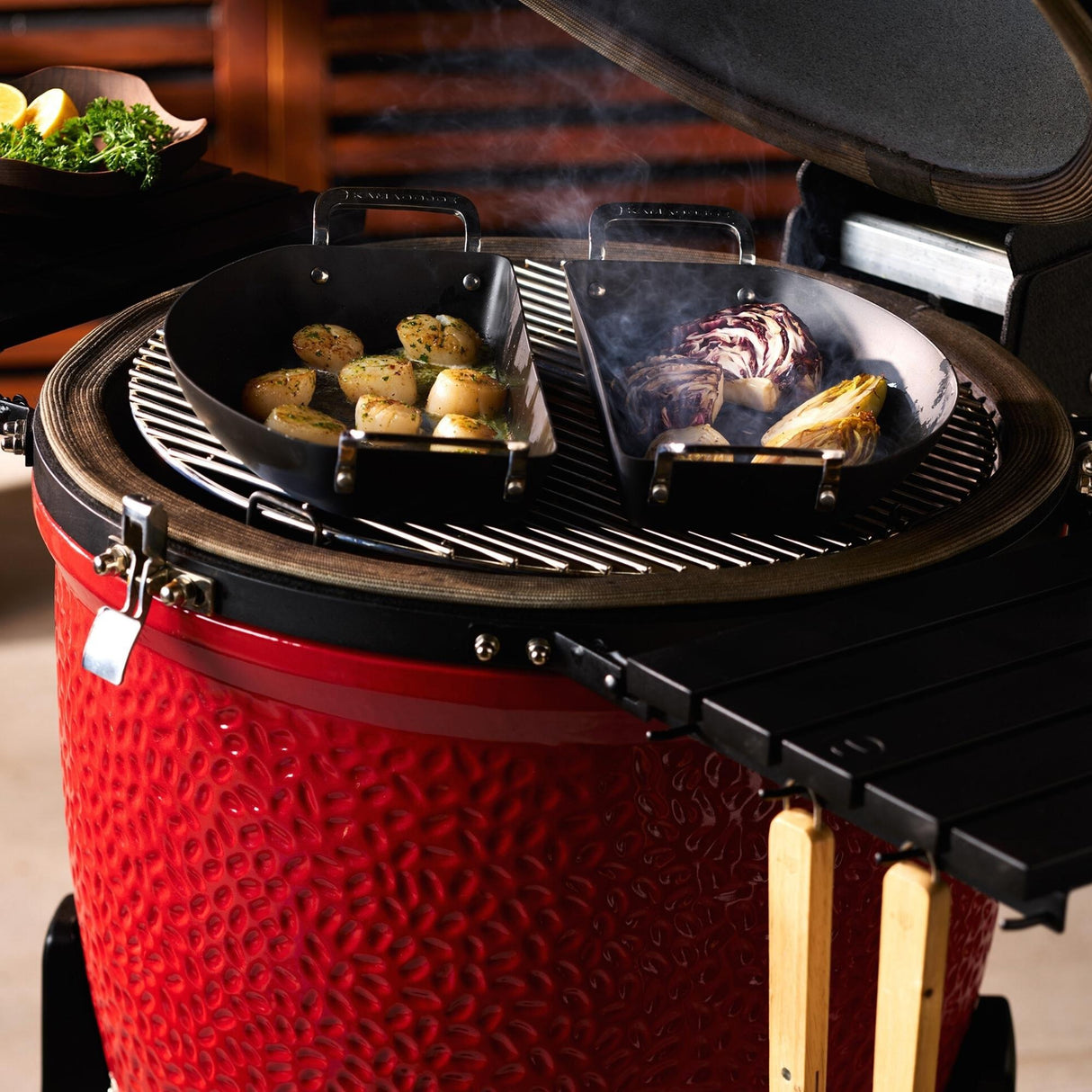 Kamado Joe Karbon Steel Half Moon Pan Set Stegepande