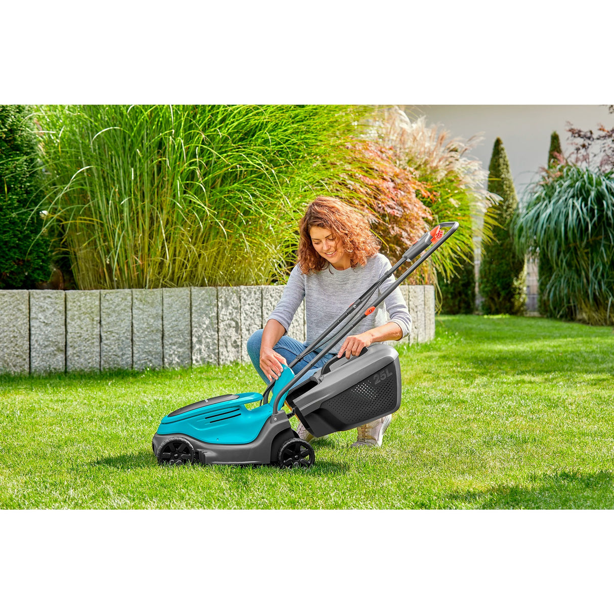 Gardena powermax 30 18v p4a læs plæneklipper batteri inkl. lader 18 v klippebredde max. 300 mm