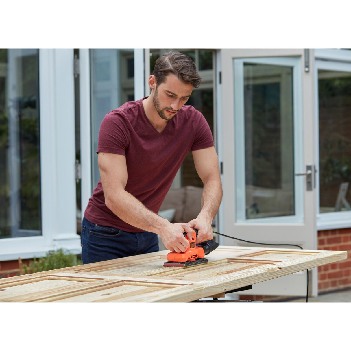 Black+decker 150w 1 3-arks orbitalsliber bew220-qs (orange sort)
