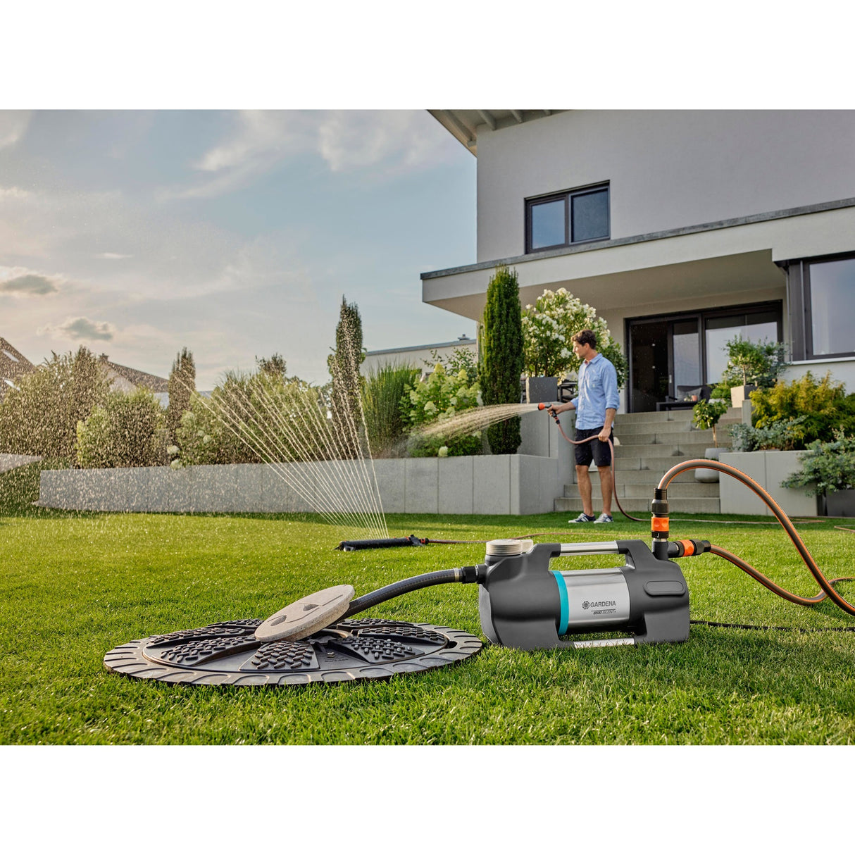 Gardena vandpumpe 5600 silent+ (sort sølv)