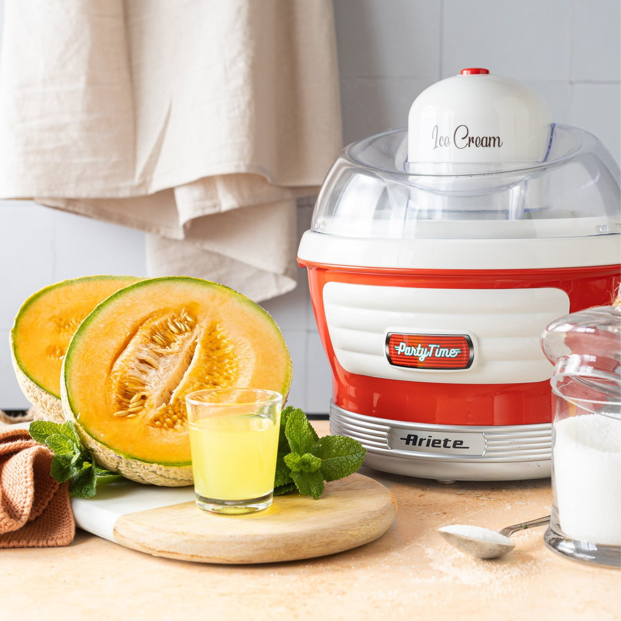 Ariete party time ismaskine 0643 00 (rød hvid)