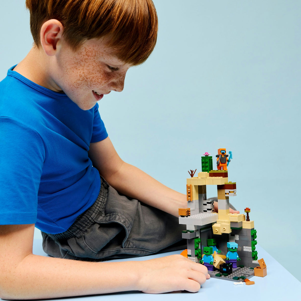Lego minecraft 21587 zombie fangehul