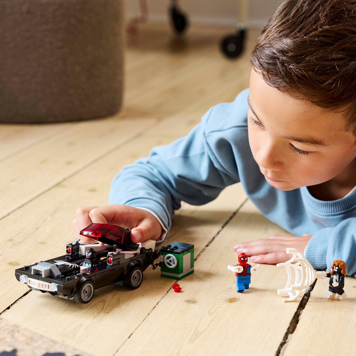 Lego® marvel spider-man vs. venoms klassiske bil - 76309