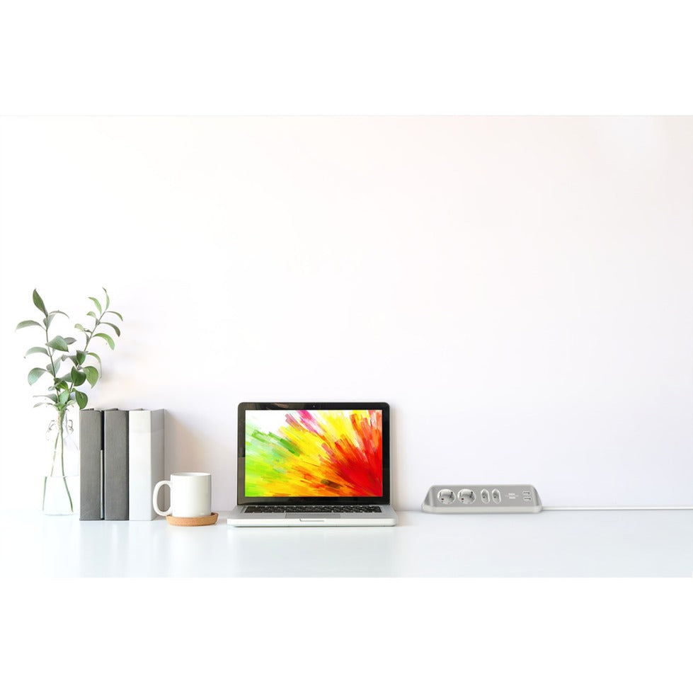Brennerstuhl ®estilo hjørne tilslutningsboks med USB-opladningsfunktion 4-vejs 2x beskyttelsesstik 2x euro sølv hvid