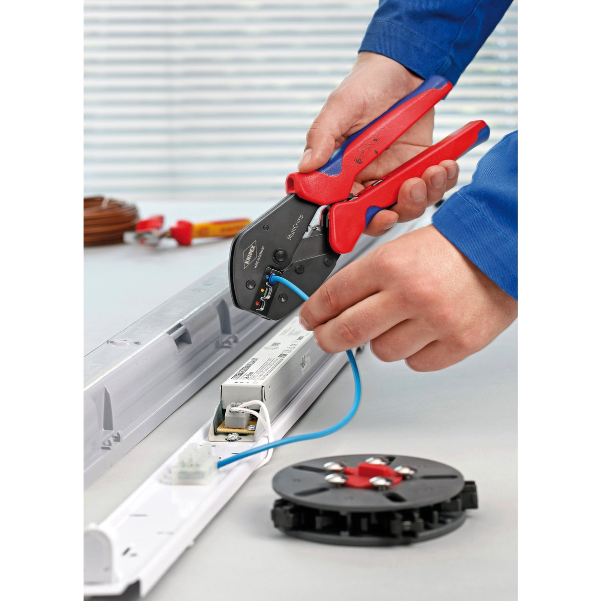 Knipex multicrimp-krympetang 973302 (rød blå)