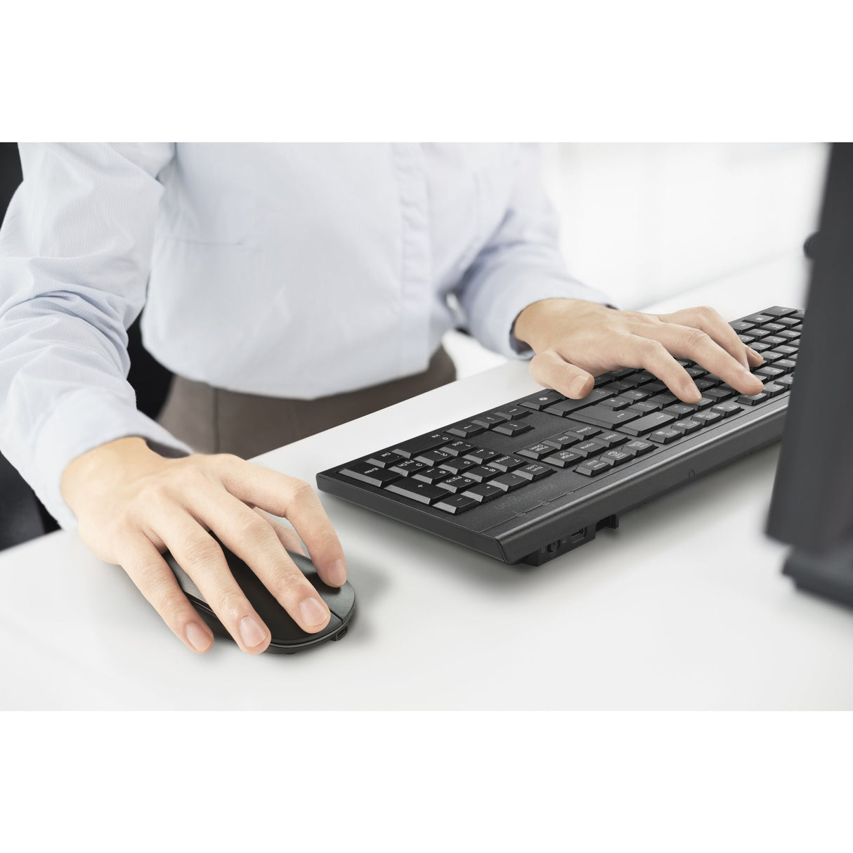 Kensington km270 eq genopladeligt skrivebordssæt – trådløst skrivebordssæt (sort, us-layout (qwerty), membran, 100 %, bluetooth, 2,4 ghz)