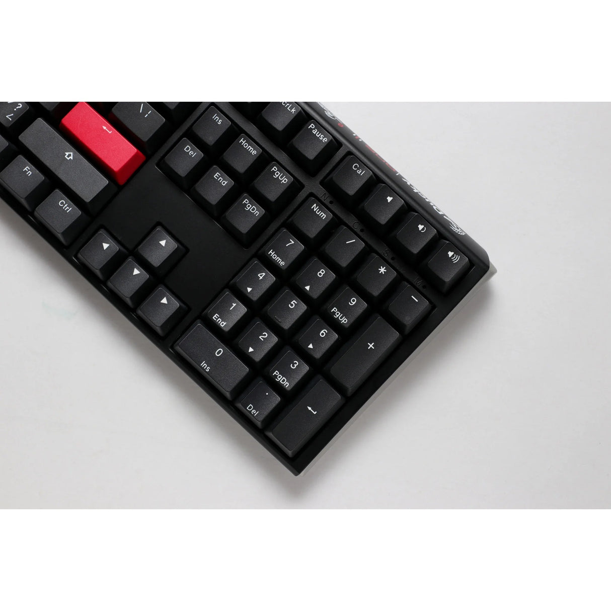 Ducky one 3 carbon black mekanisk tastatur (carbon, us-layout (qwerty), cherry mx brown, 100%, pbt double shot, hot swap)