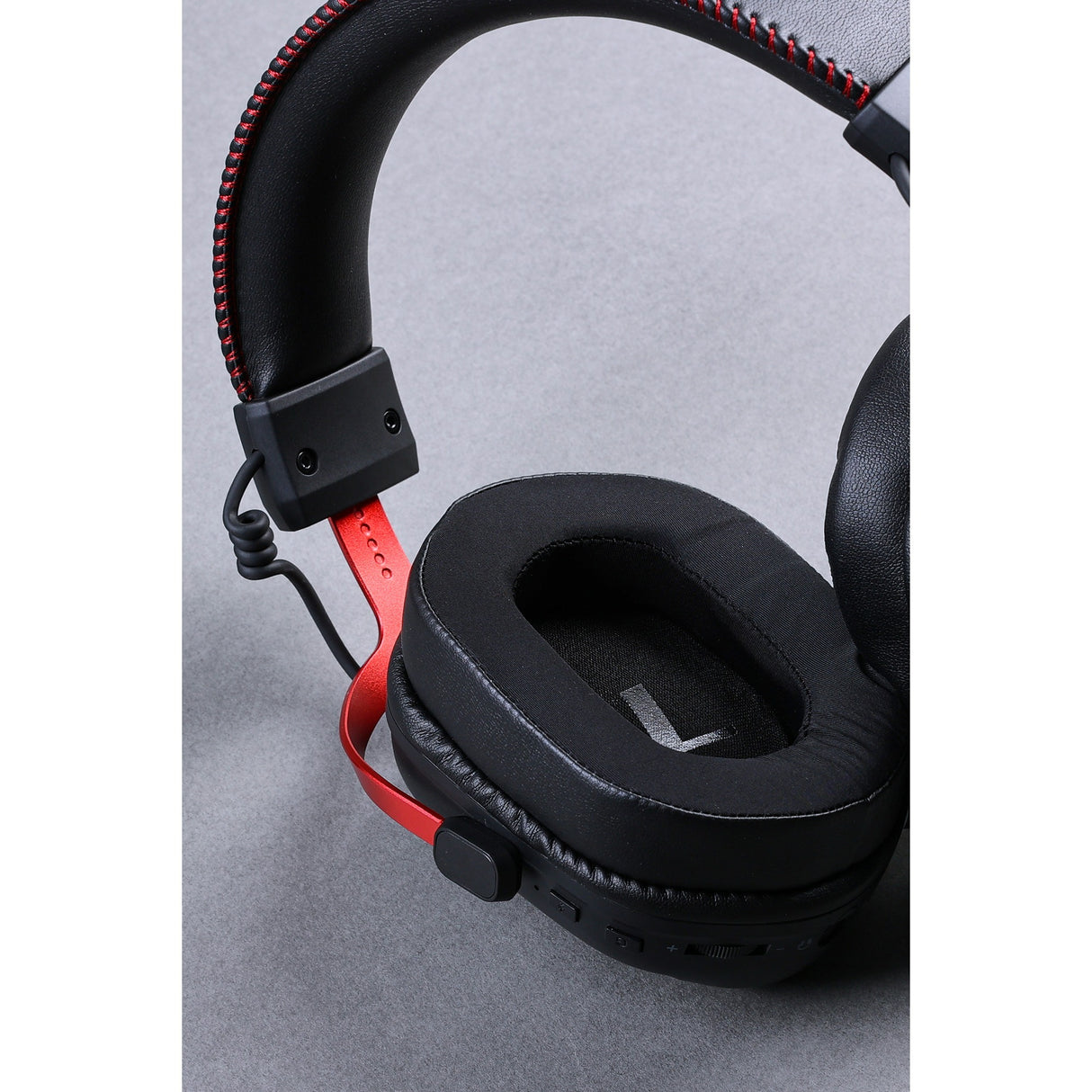 Mchose s9 pro trådløst over-ear gaming headset (sort rød, pc laptop playstation switch smartphone, 2,4 g bluetooth kablet type-c)