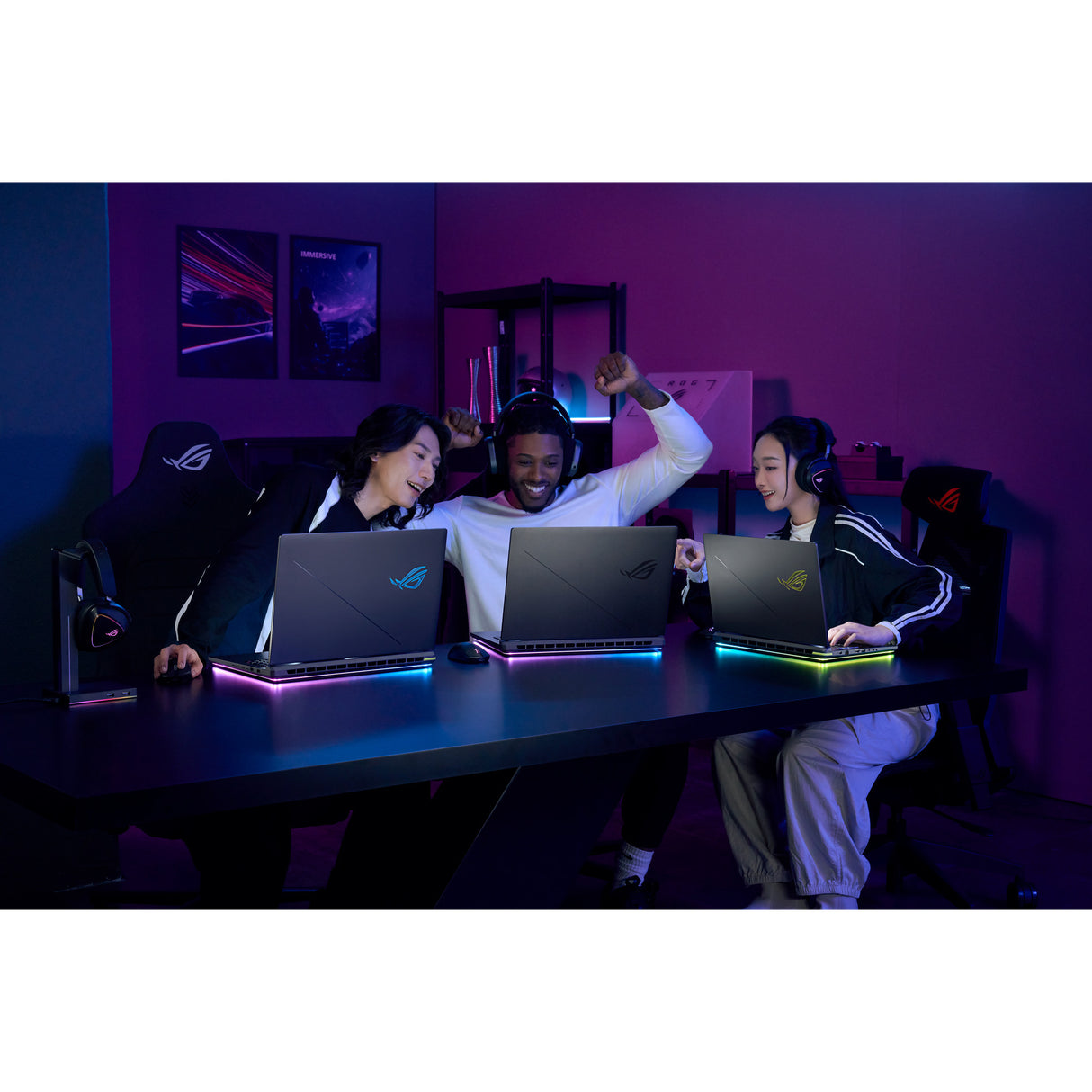 Asus ROG Strix G16 G615JMR-S5020W 16 gaming bærbar (Grå | Core i7-14650HX | RTX 5060 | 16 GB | 1 TB SSD)