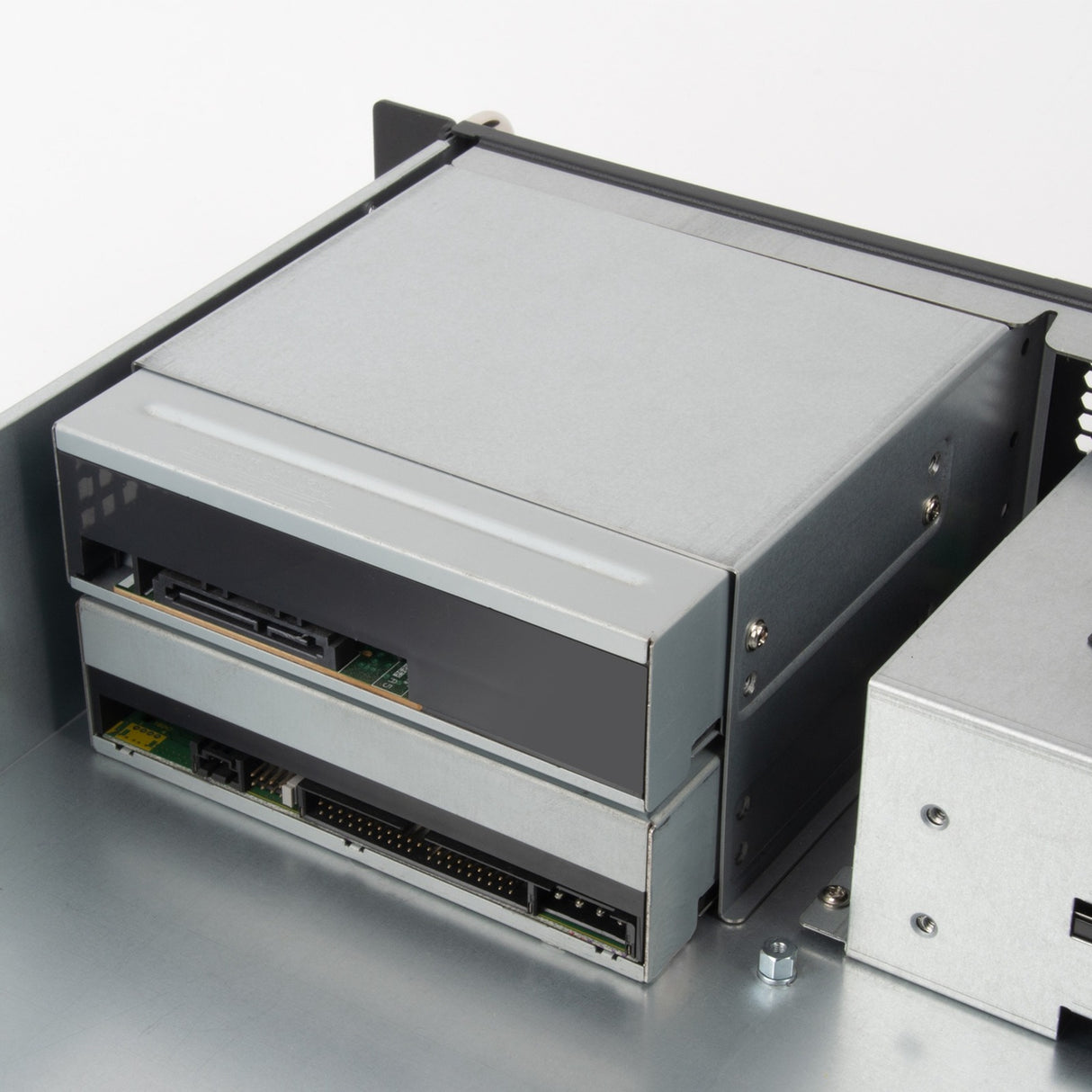 Silverstone sst-rm23-502-mini rack kabinet (sort)