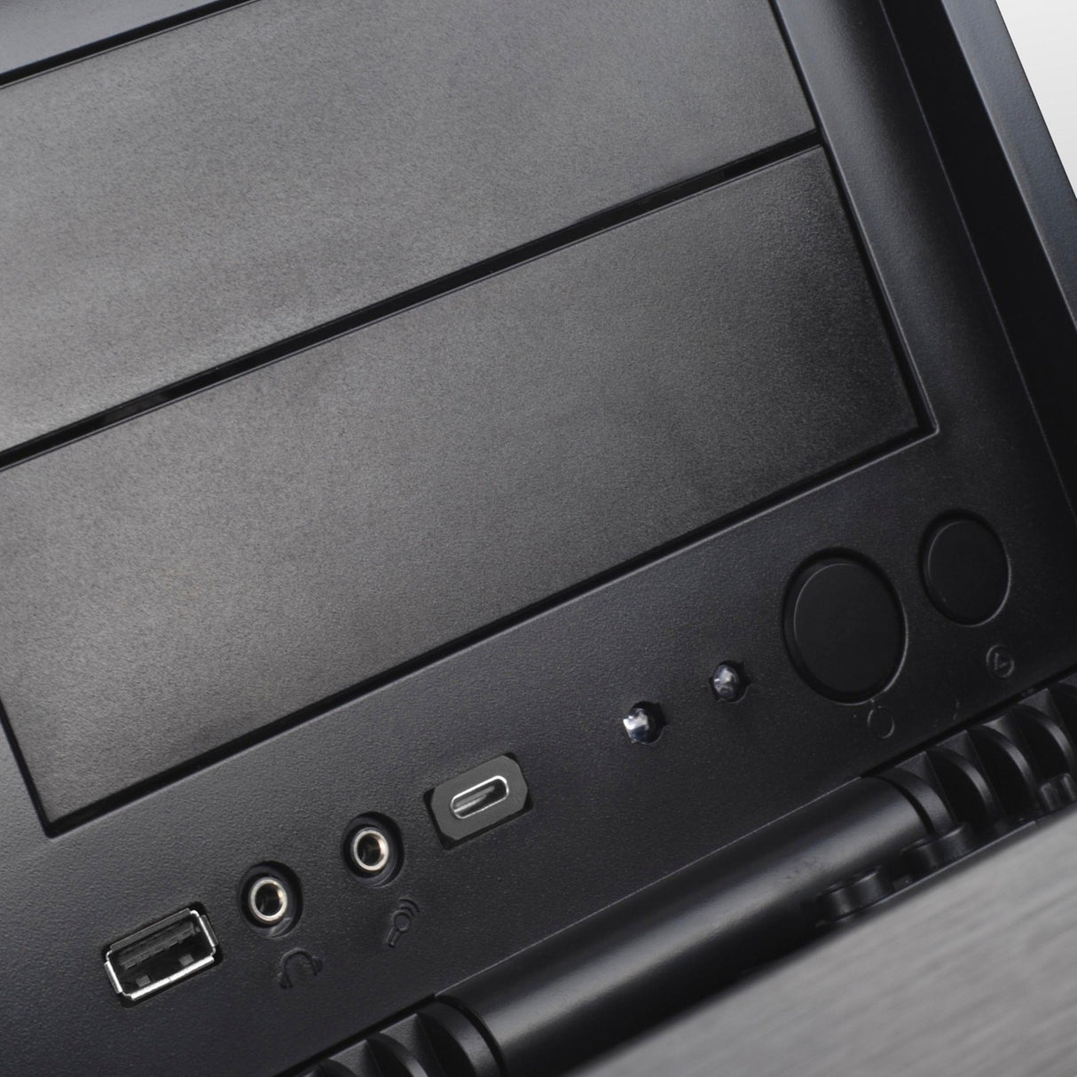 Silverstone SST-GD07B-C HTPC-hus (sort | 1x USB-A | 1x USB-C)