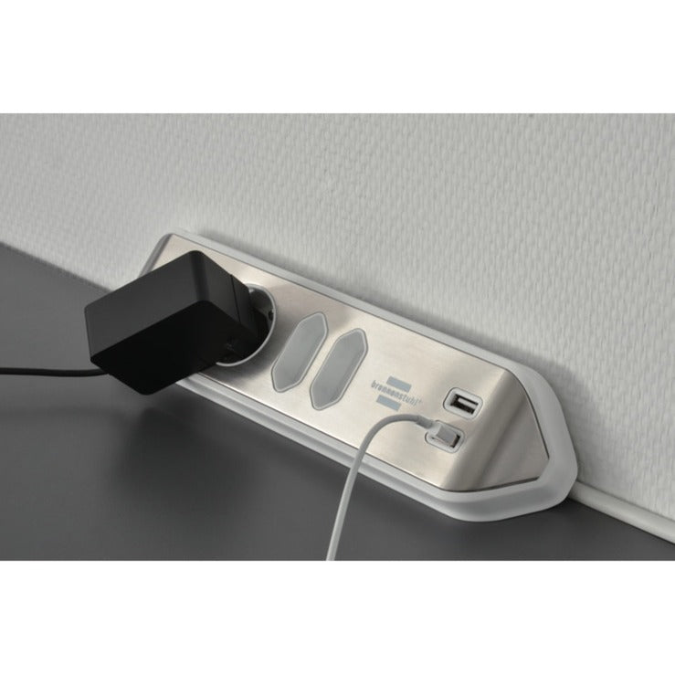 Brennerstuhl ®estilo hjørne tilslutningsboks med USB-opladningsfunktion 4-vejs 2x beskyttelsesstik 2x euro sølv hvid