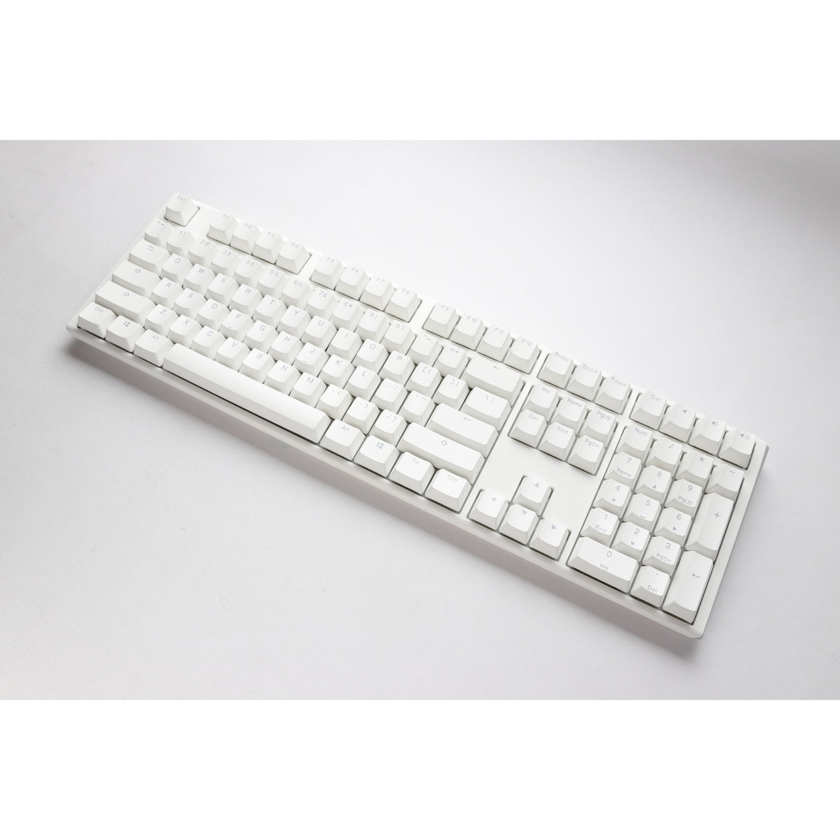 Ducky one 3 klassisk ren hvid rgb mekanisk tastatur (hvid, us-layout (qwerty), cherry mx speed silver, 100%, rgb led, double-shot pbt, hot-swappable, quack mekanik)