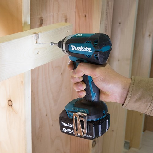 Makita dtd153zj 18v børsteløs slagskruetrækker | uden batterier og oplader