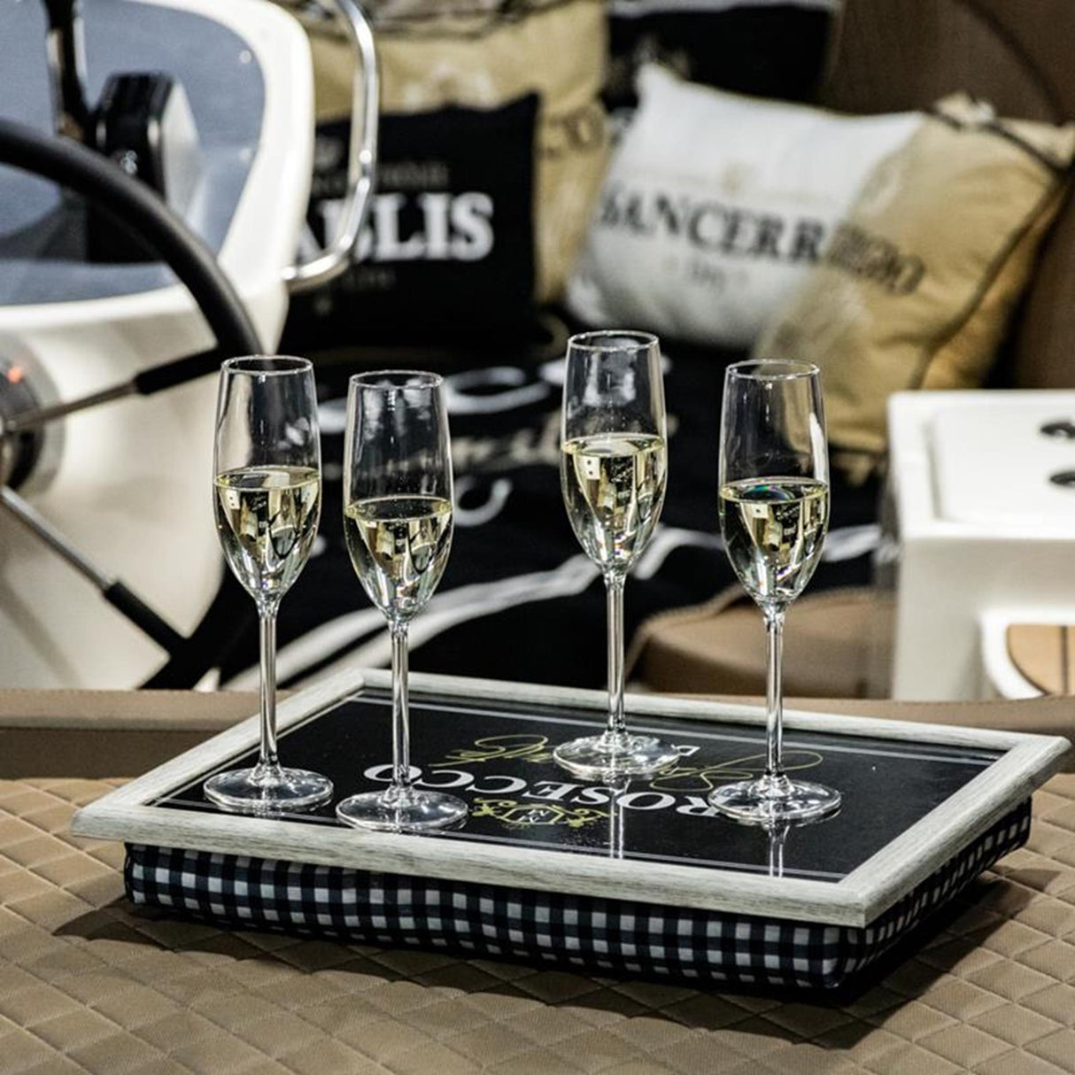 Mars more lappude prosecco sort 43x33x9cm