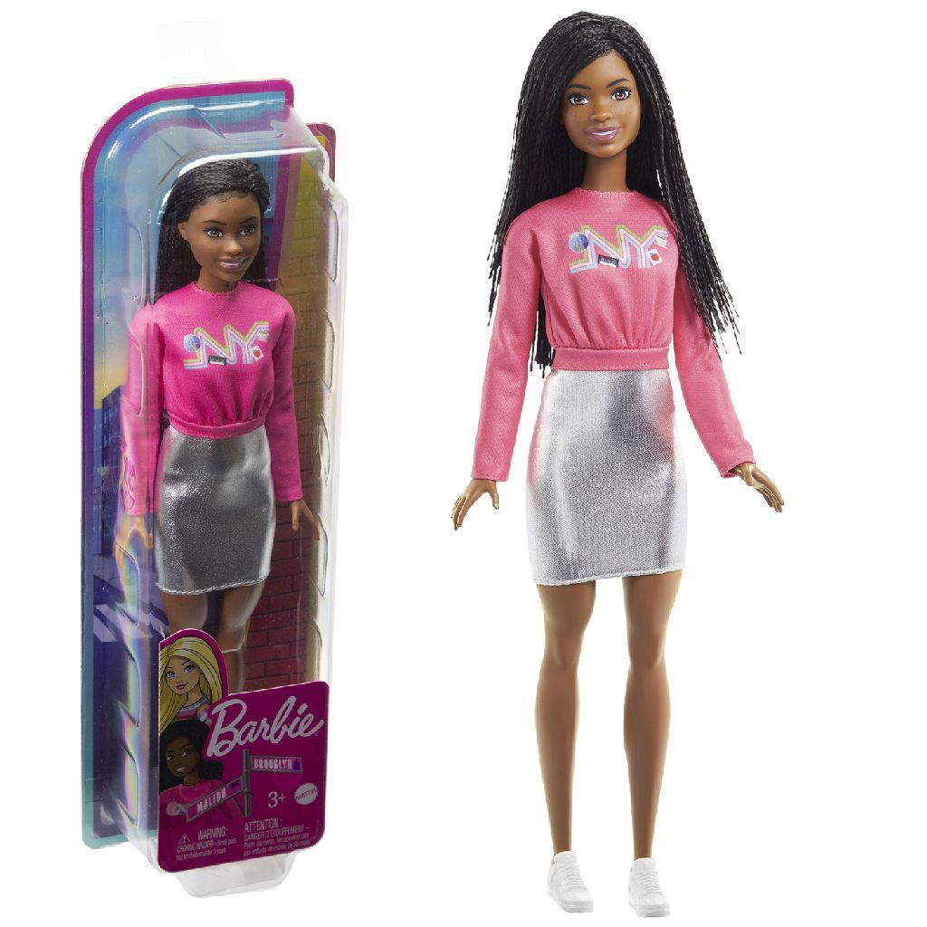 Barbie yoga dukke