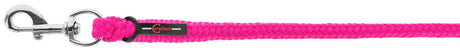 Produkter produktionslinje med karabinhage flodhest pe pink