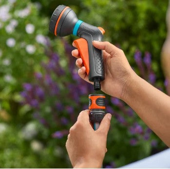 Gardena klassisk multi-spray startsæt inkl. vandstop sprøjtepistol (18373-20 | sprøjte | vandstop | hanestykke | slangetilslutning)
