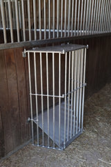 Abi produkter hø rack slowfeed plus galvaniseret foderbesparende rack