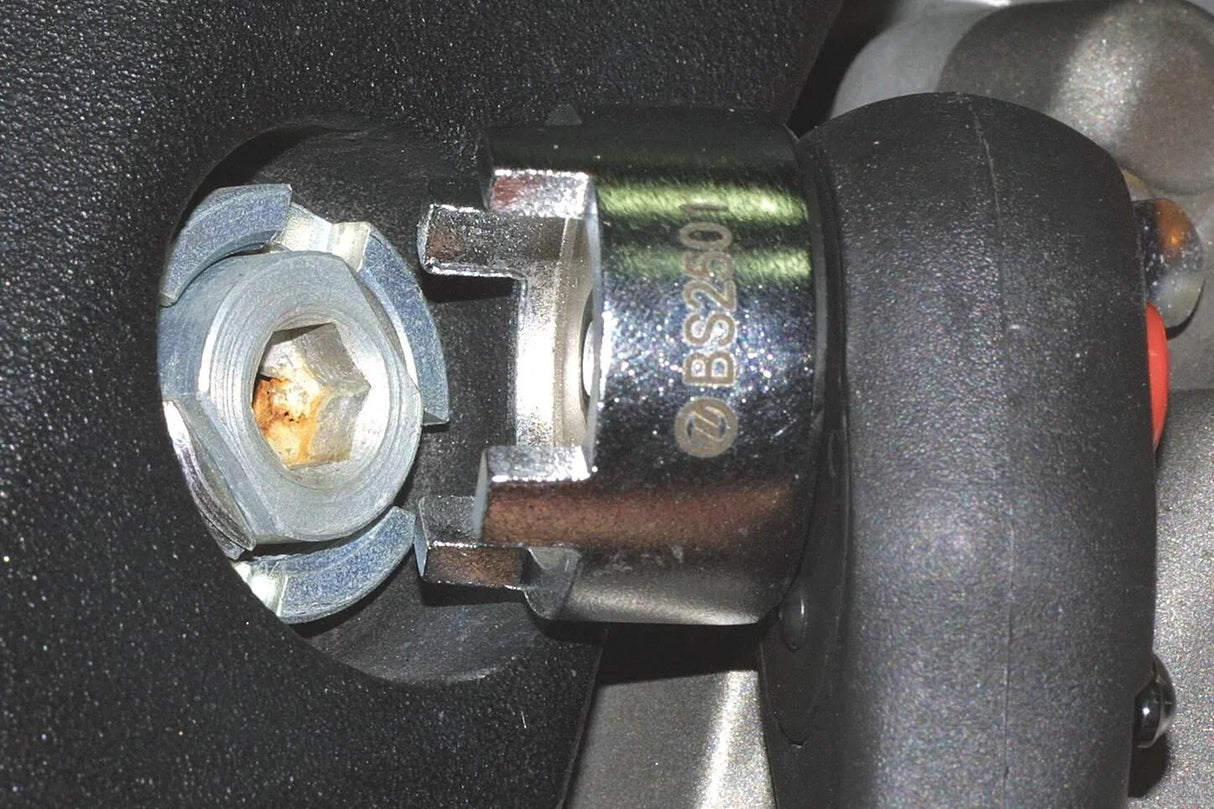 Bikeservice nutmutternschlüssel nøglemøtrik bst 4pin 30mm
