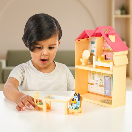 Elglegetøj Bluey Mini Speelhuis med møbler og leget figur