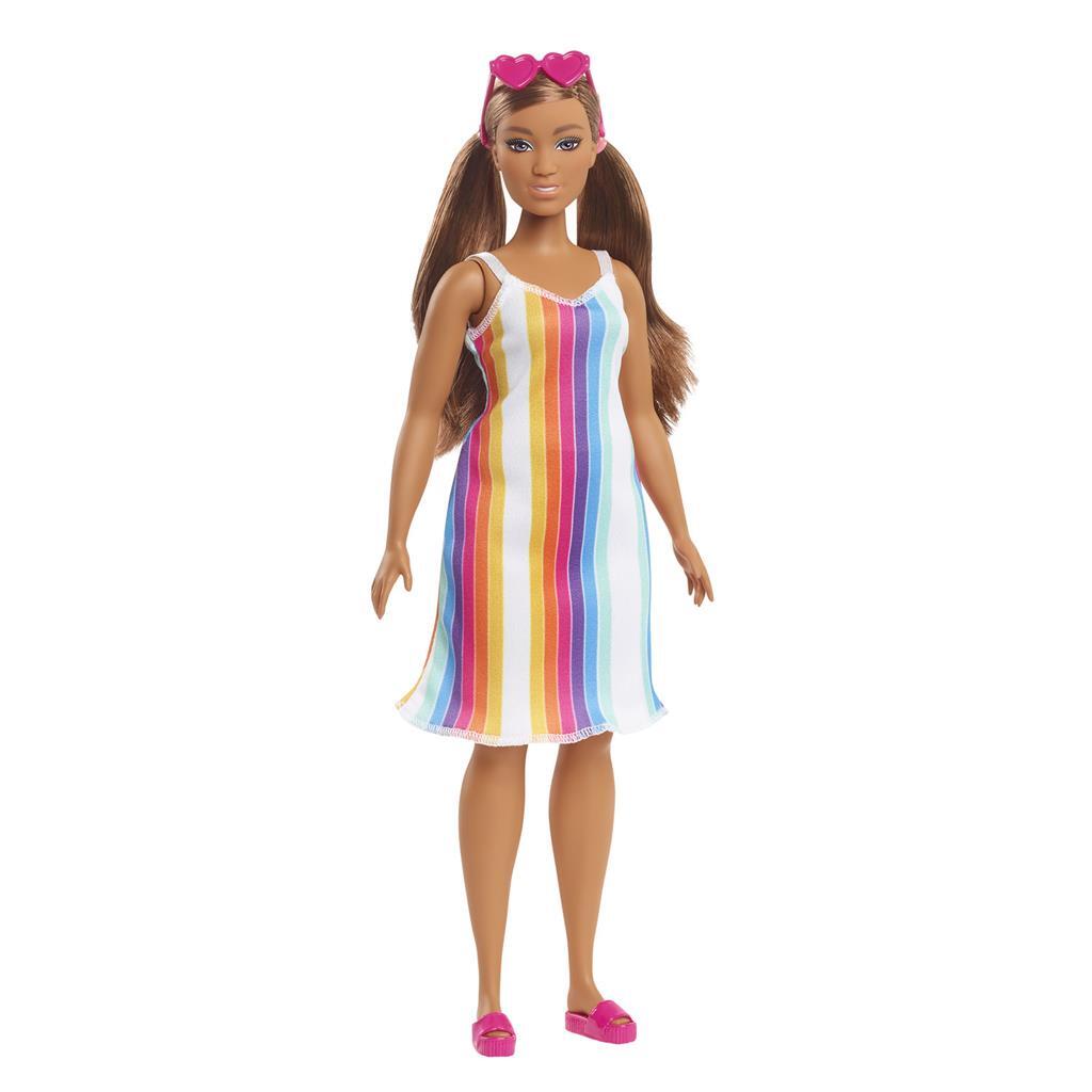 Barbie elsker havdukkens regnbuekjole