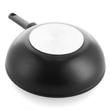 Bk easy induktions wokpande 30cm - 4,2l - pfas-fri non-stick belægning - induktions wokpande - keramisk wokpande - ovnsikker op til 160°c - kolde håndtag - uden låg - sort