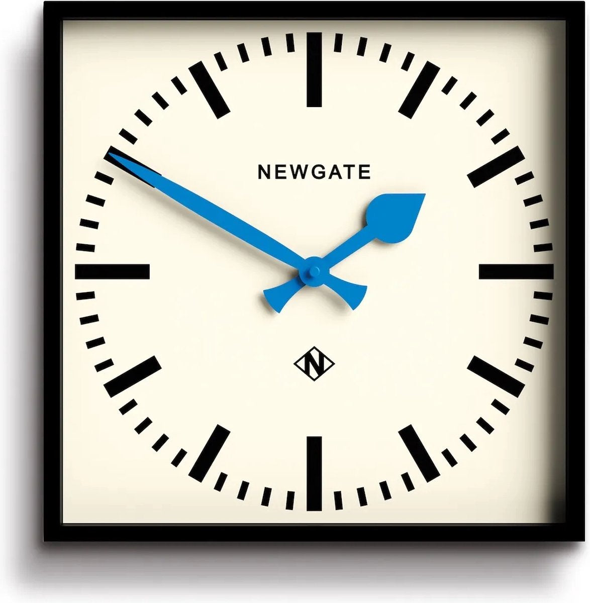 Newgate nummer fem - vægur - blå visere