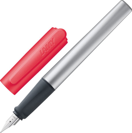 Lamy nexx neoncoral rød fyldepen – med skridsikkert greb og spids af poleret stål i bredden a – trekantet aluminiumshus