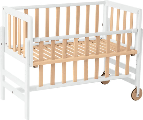 Geuther co-sleeper, forlængerseng, tremmeseng - med hjul - 45x90 cm - babyseng op til 9 kg - massiv bøgetræ - øko hvid
